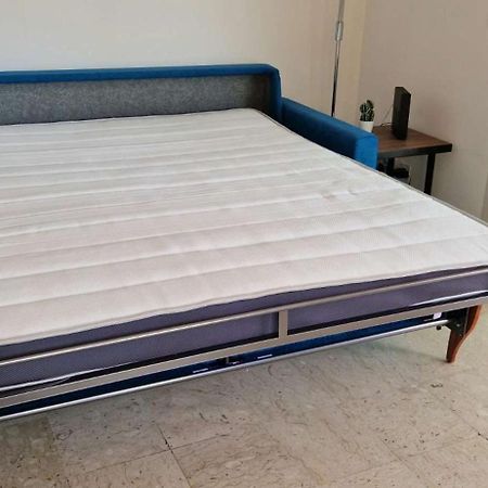 Appartement Bord De Mer Avec Garage マントン エクステリア 写真