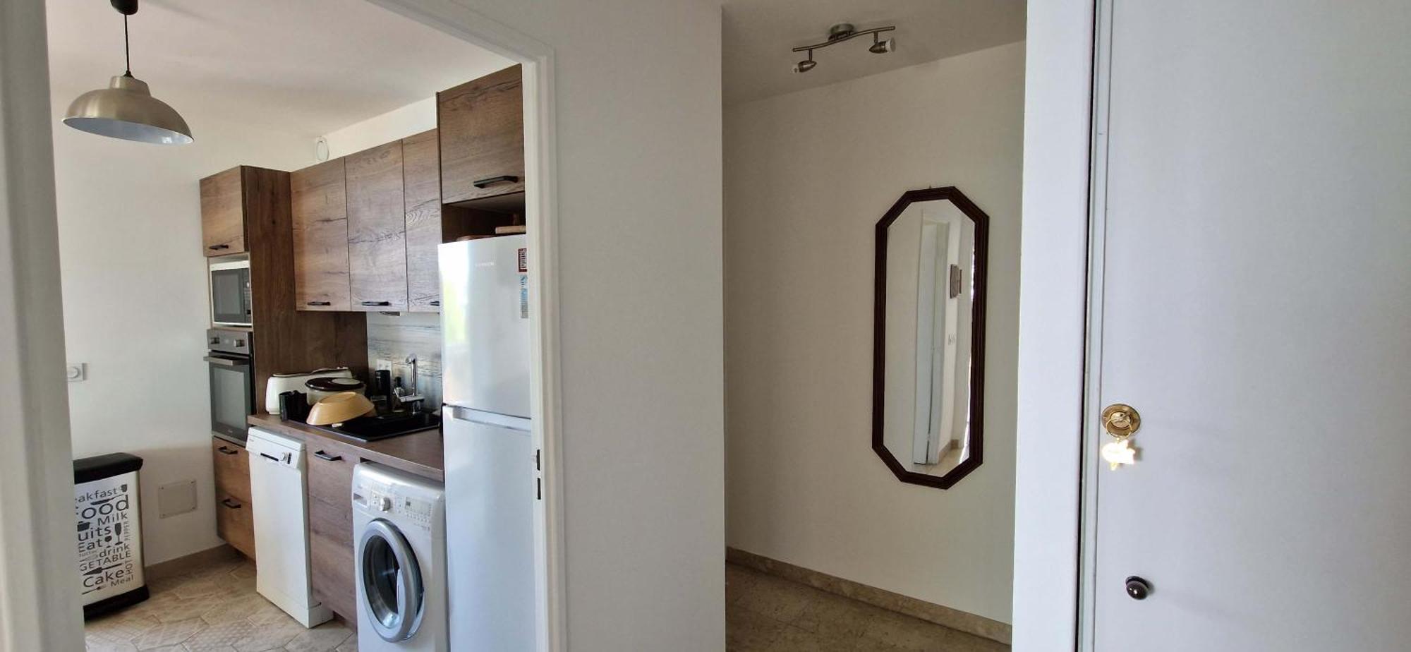 Appartement Bord De Mer Avec Garage マントン エクステリア 写真